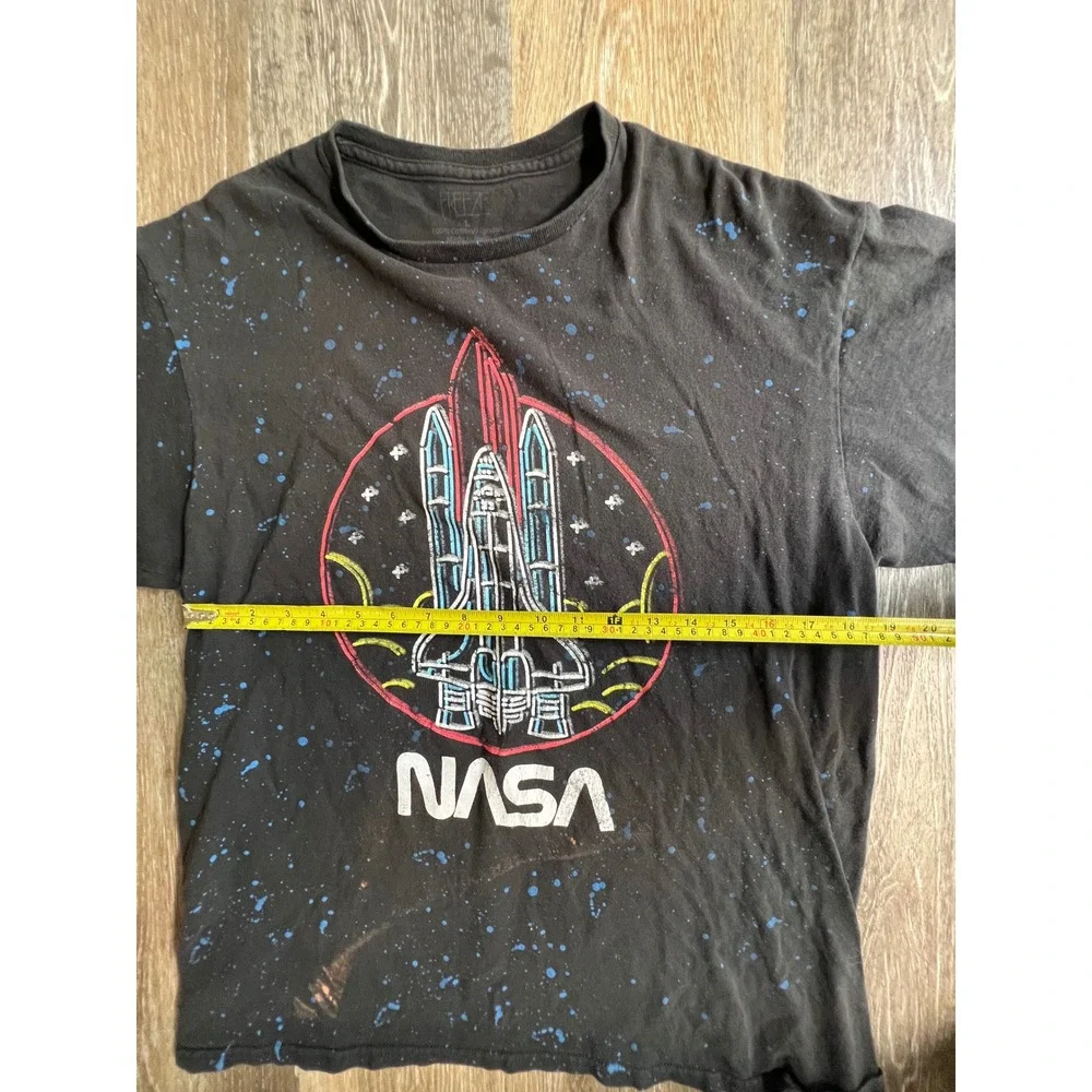 Freeze NASA Graphic Tee Mens Large Black Space Shuttle Galaxy Splatter Shirt - Picture 3 of 5